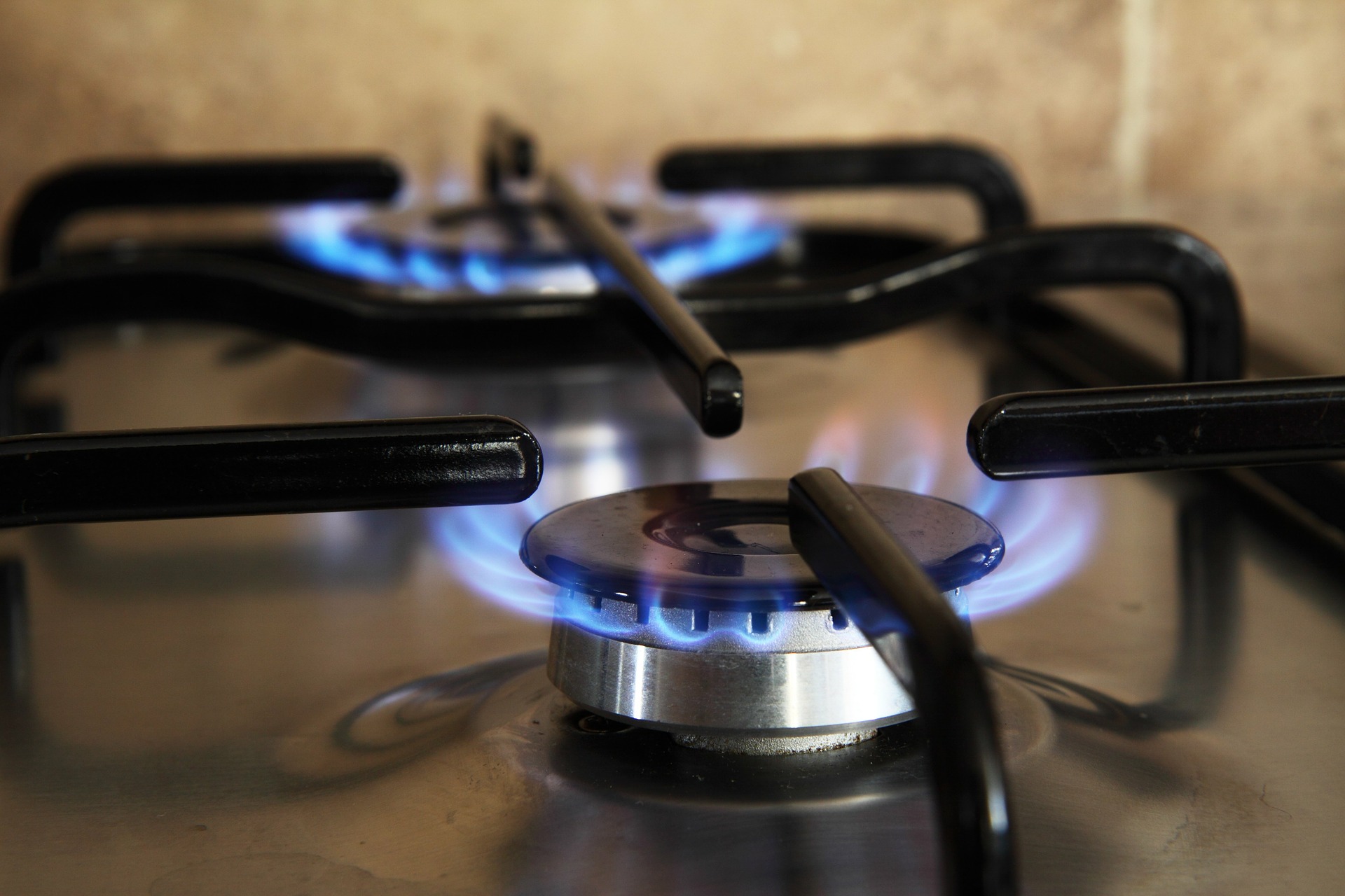 Noskaidro, aprēķināt jauno gāzes cenu; mājsaimniecībām rēķini – Dienas Ziņas